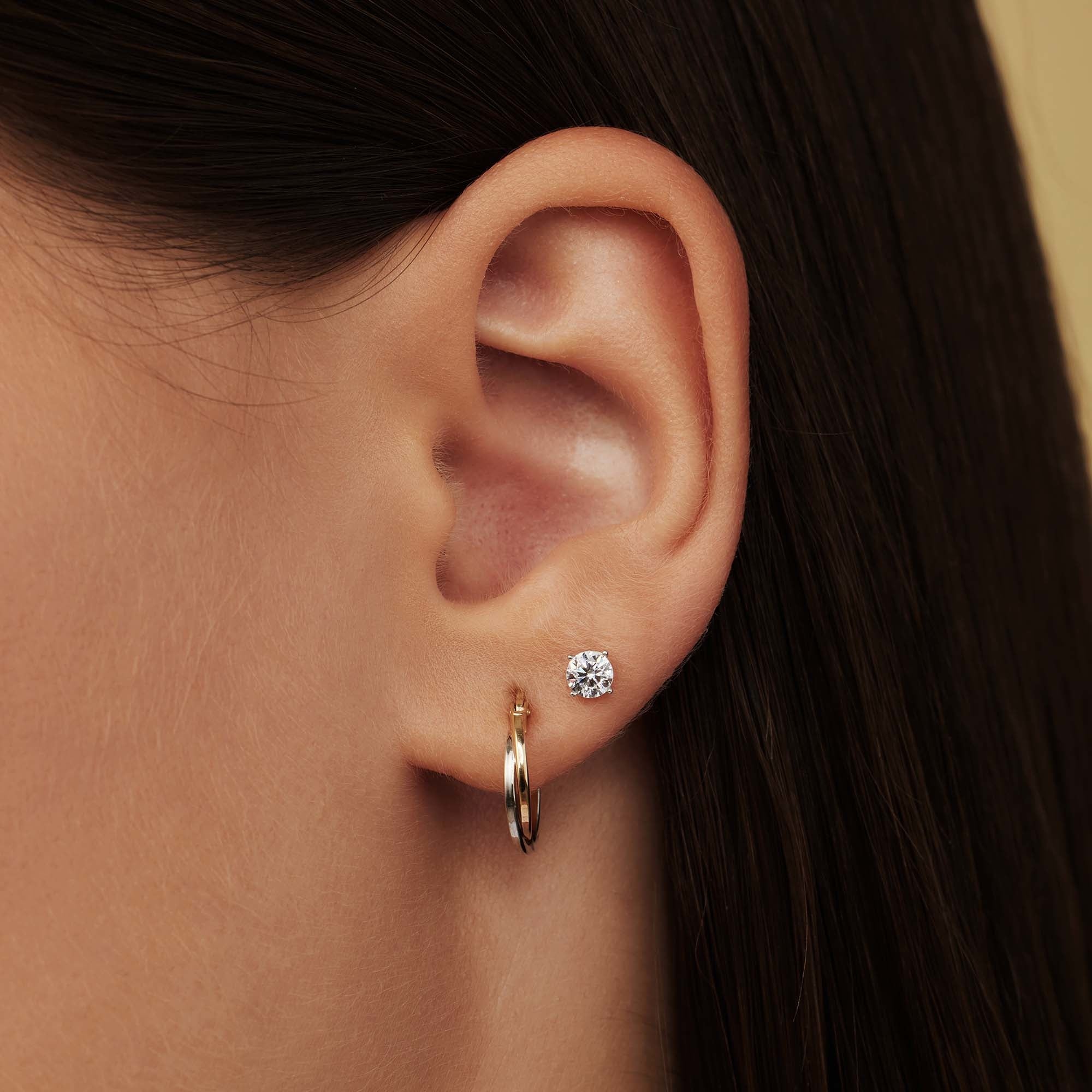 Saint Germain Lourdes 14 karat white gold ear studs with zirconia - Image 2
