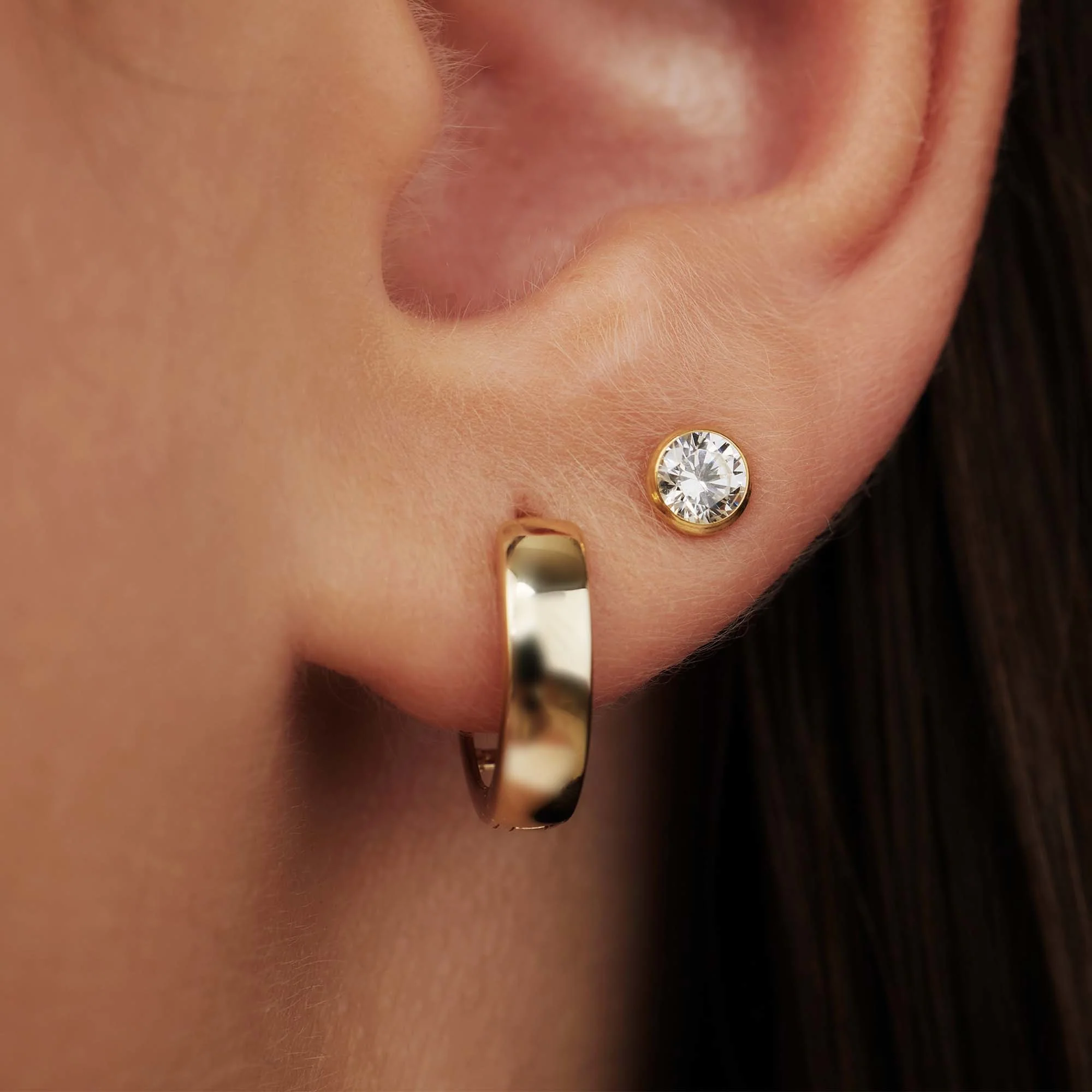 Rivoli Juliette 14 karat gold ear studs with zirconia stone - Image 3