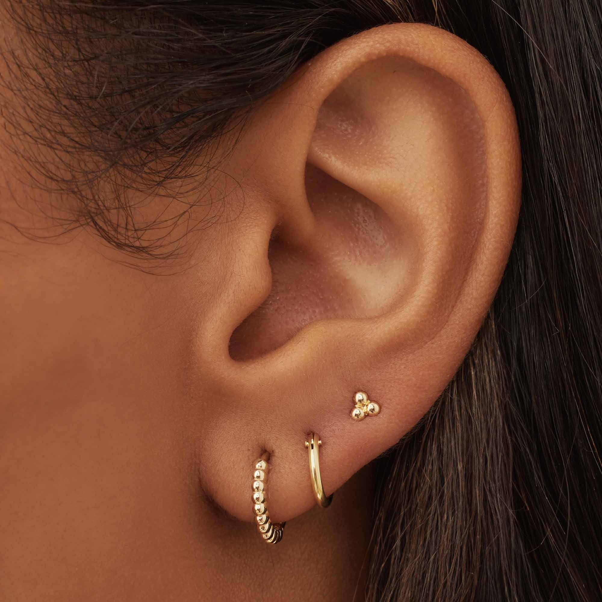 Rivoli Claire 14 karat gold ear studs - Image 2