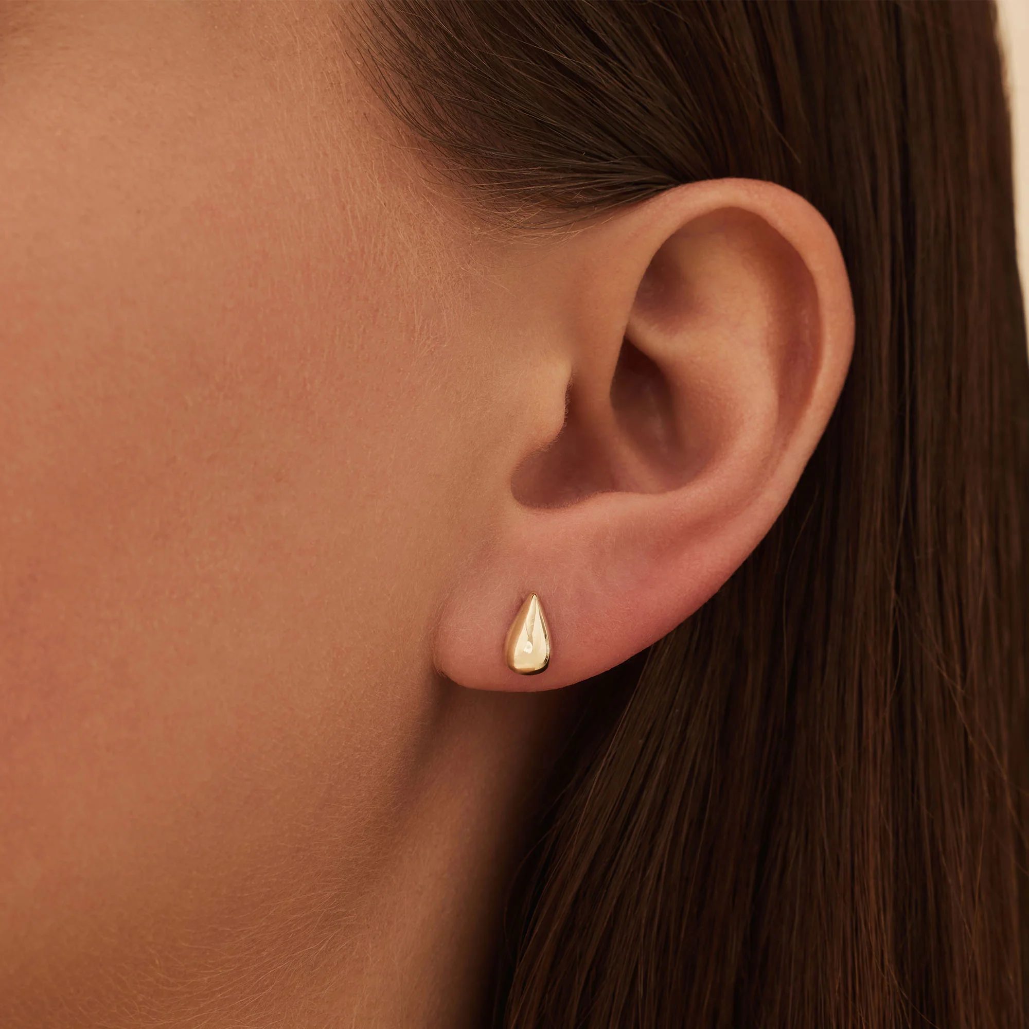 Monceau Séraphine 14 karat gold teardrop ear studs - Image 2