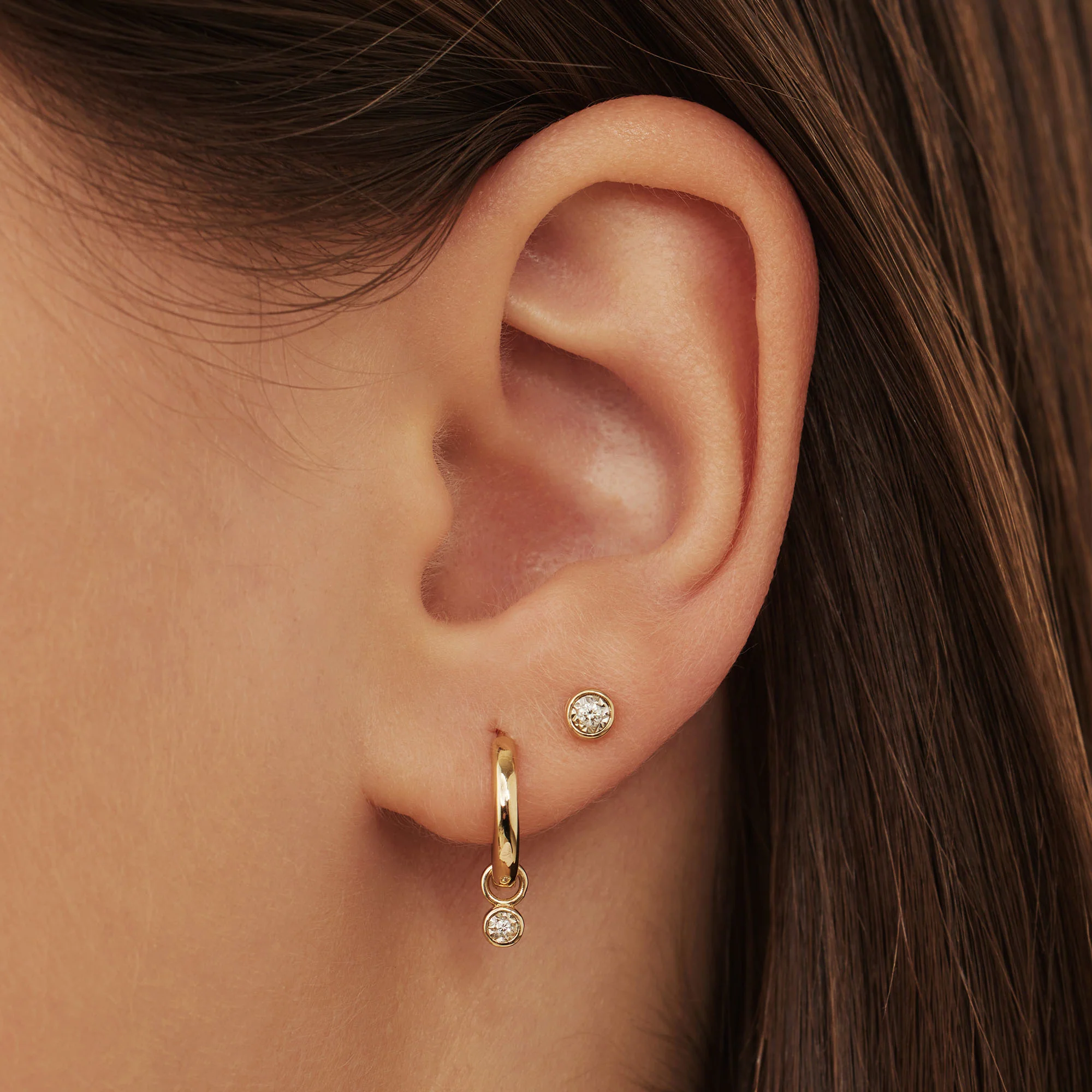 De la Paix Inaya 14 karat gold ear studs with diamond 0.04 carat - Image 2