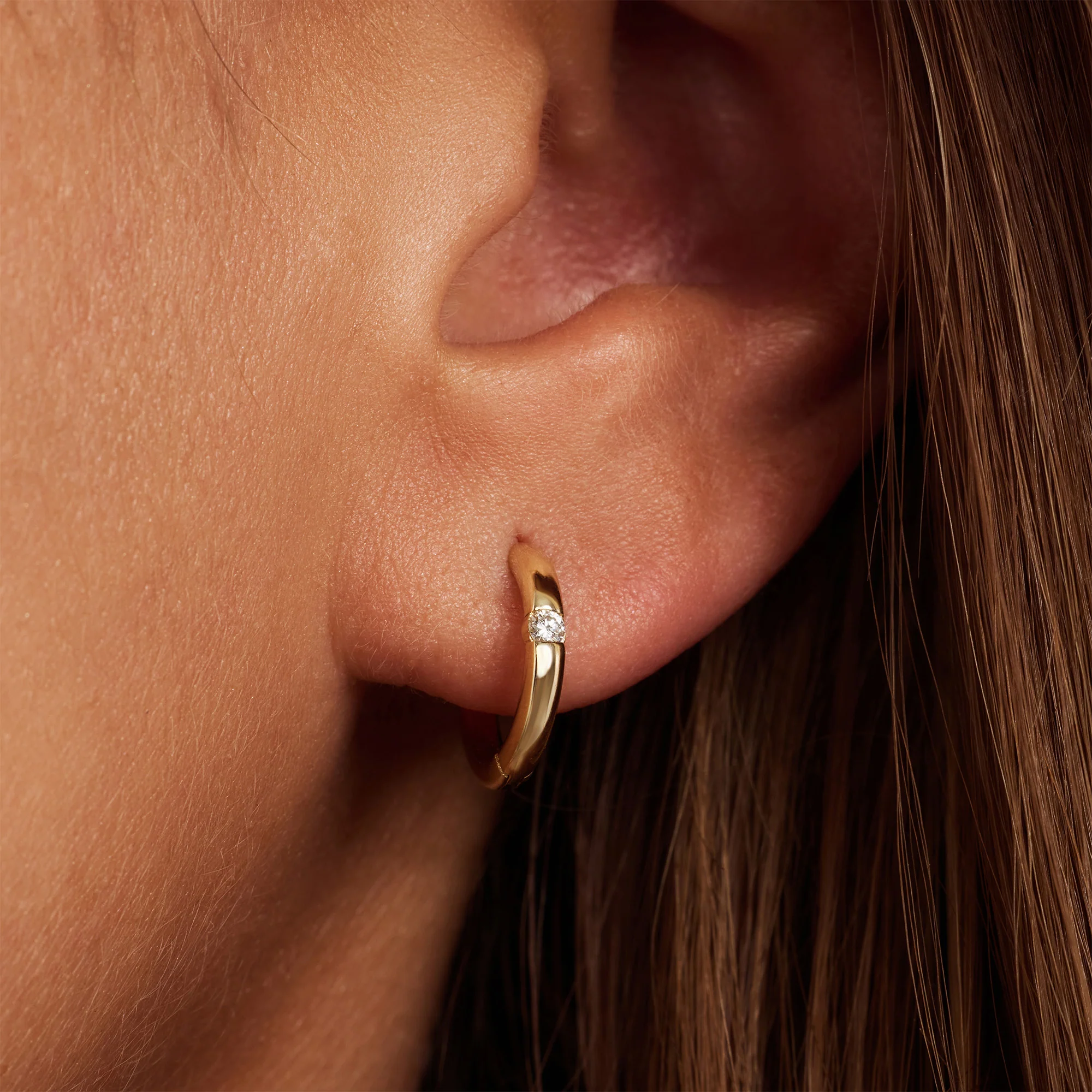 De la Paix Mia 14 karat gold Earrings with diamond 0.06 carat - Image 5