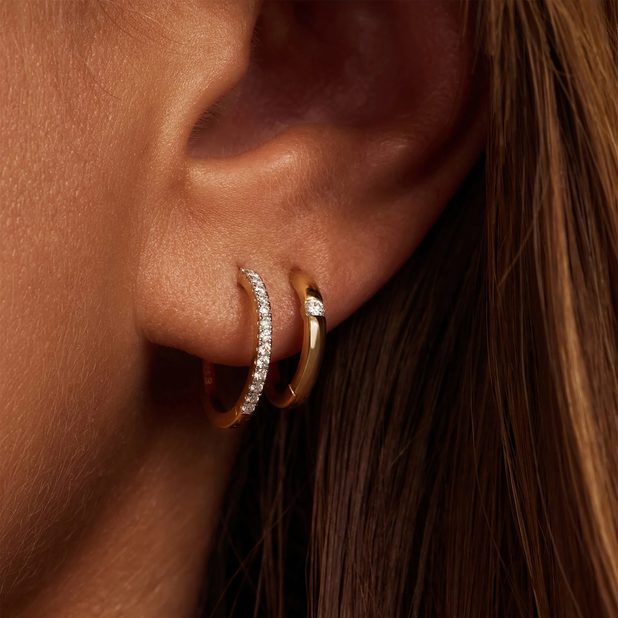 De la Paix Mia 14 karat gold Earrings with diamond 0.06 carat - Image 6