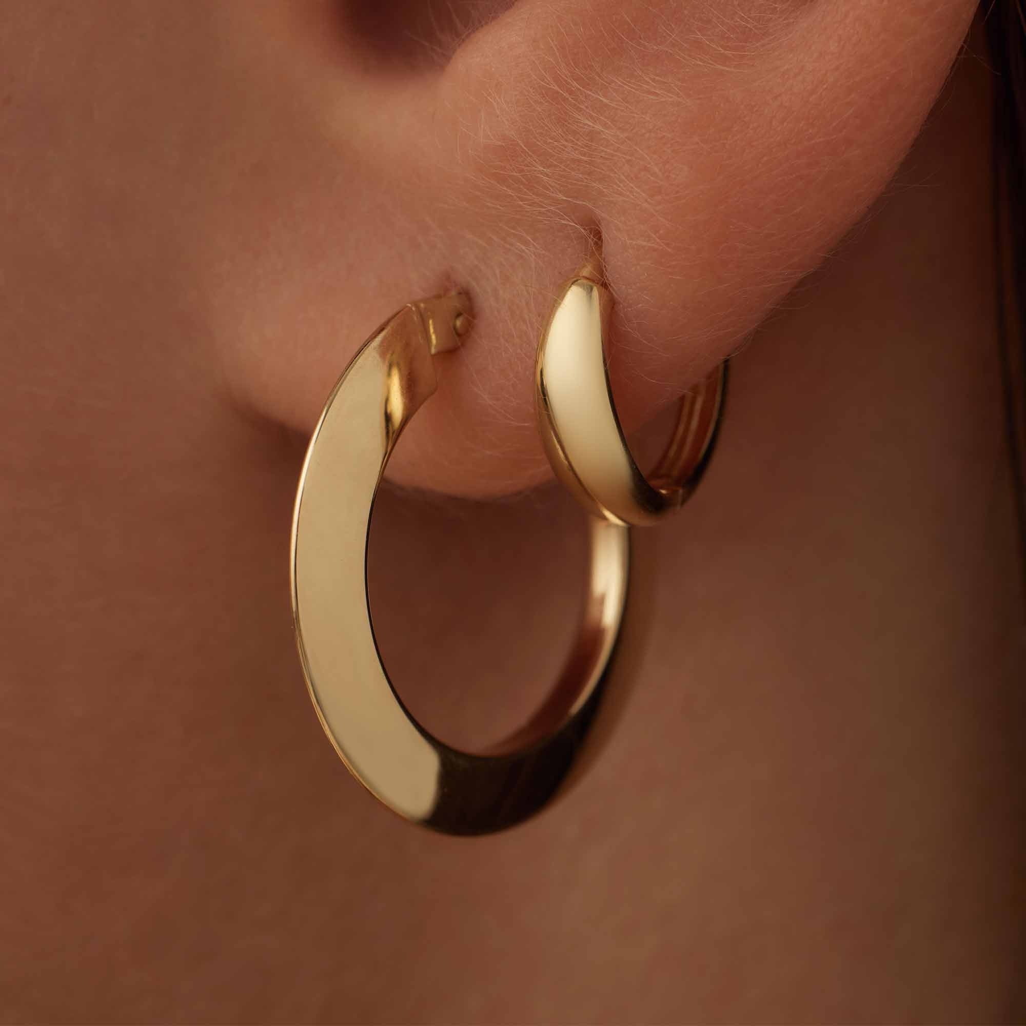 Rivoli Morgane 14 karat gold hoop earrings - Image 3