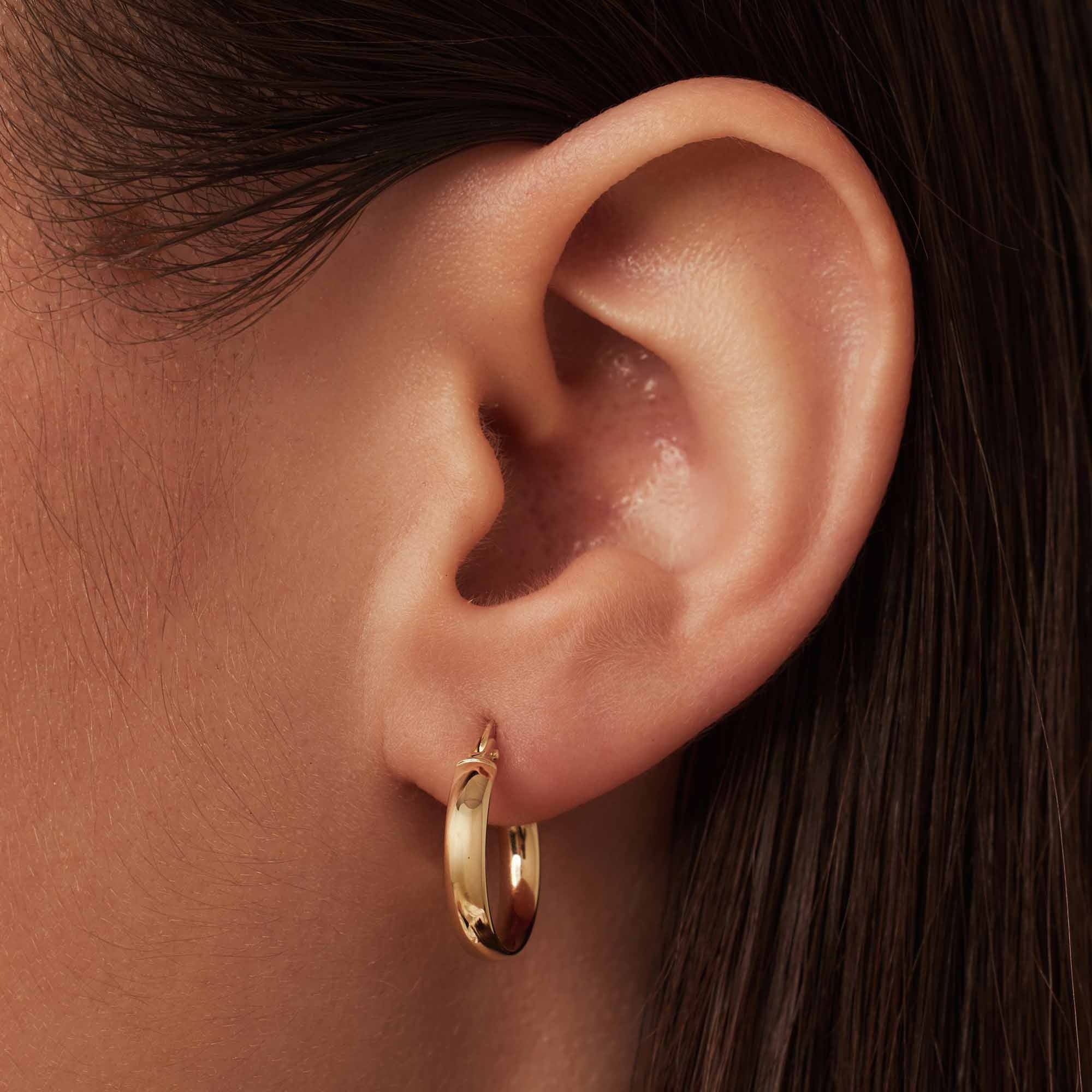 Rivoli Estrella 14 karat gold hoop earrings (17 mm) - Image 2