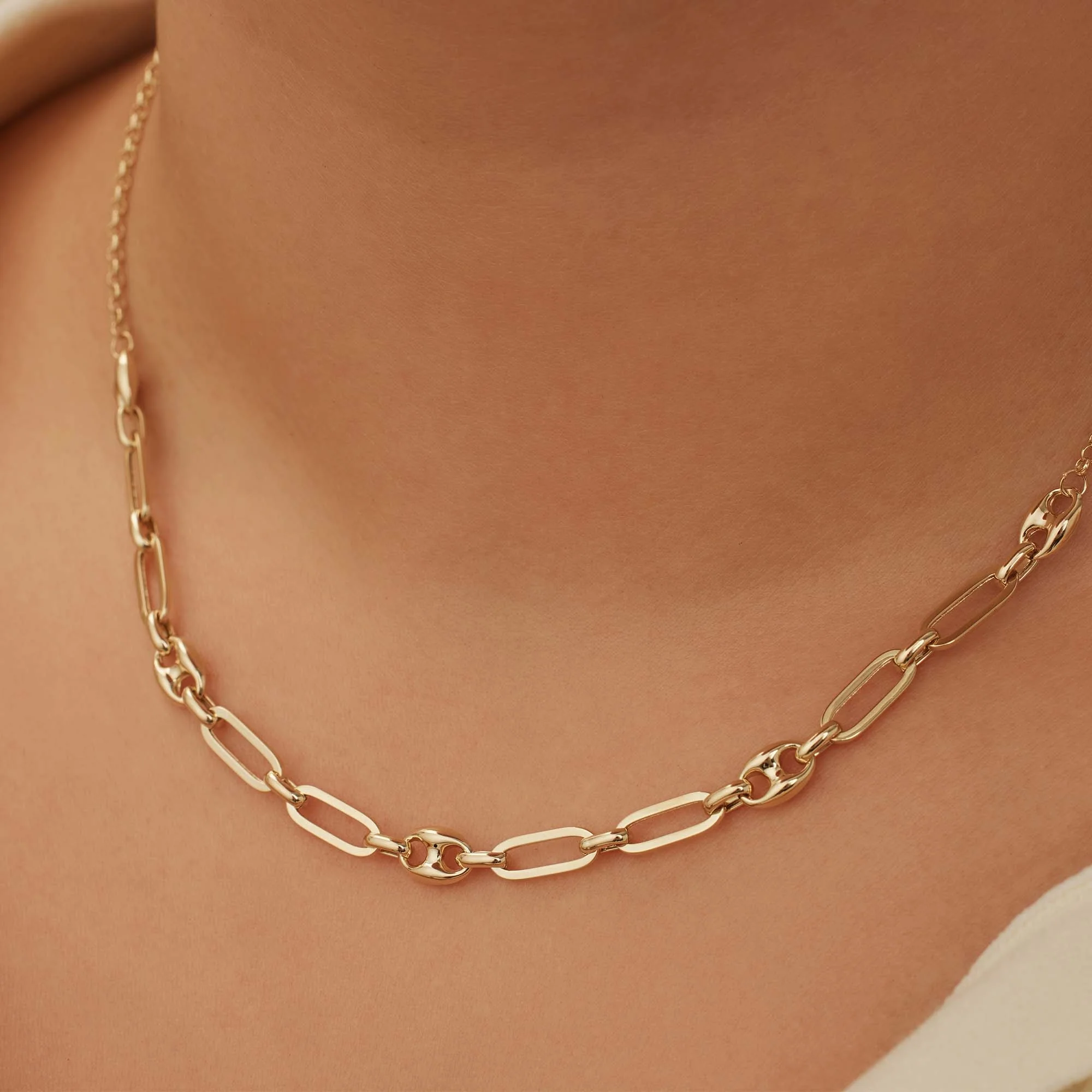 Aidee Demie 14 karat gold necklace with chains - Image 3