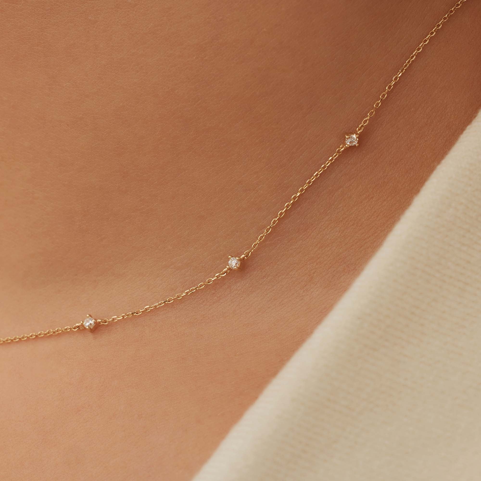 Rivoli Esmée 14 karat gold necklace with zirconia stones - Image 4
