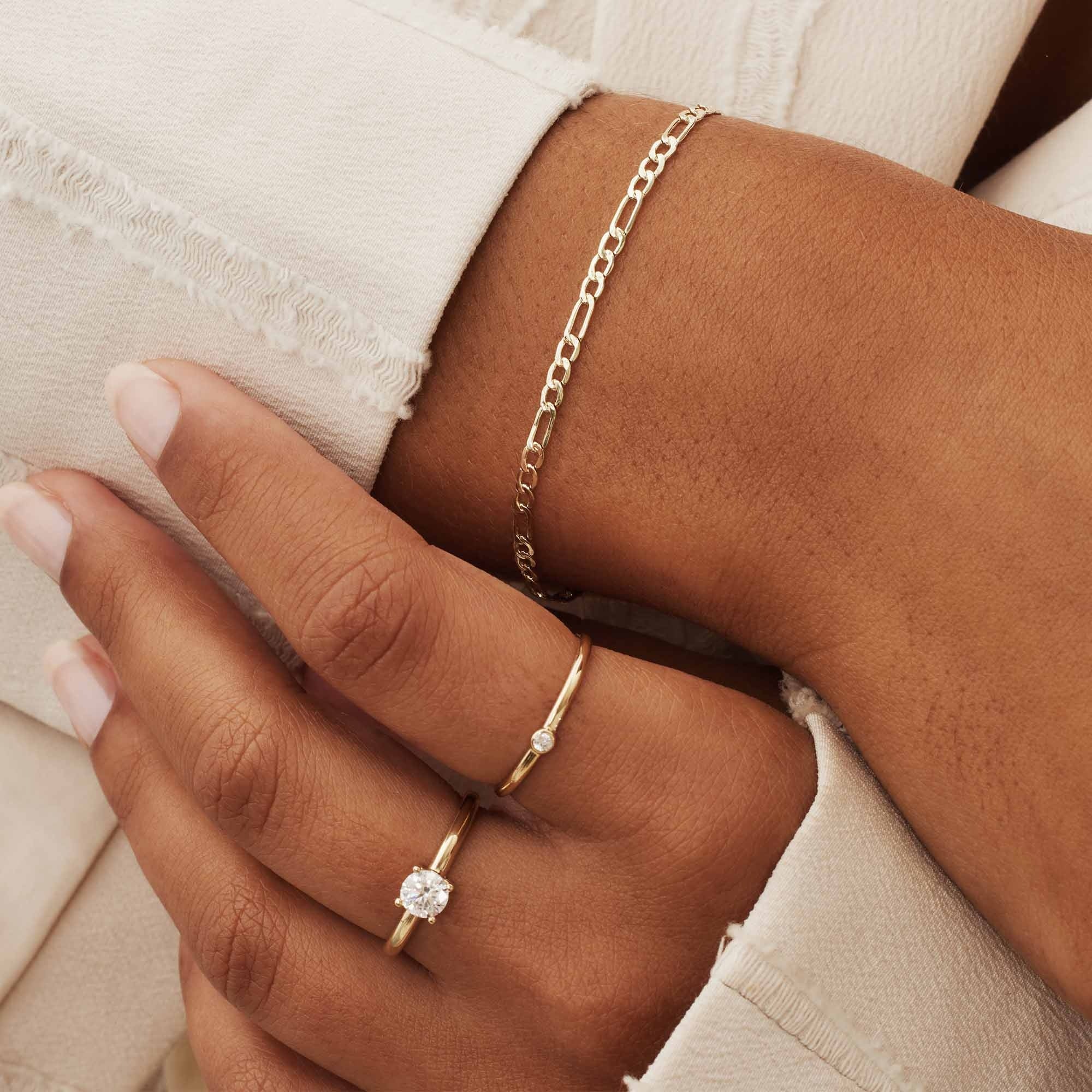 Rivoli Aélys 14 karat gold stacking ring with zirconia stone - Image 4