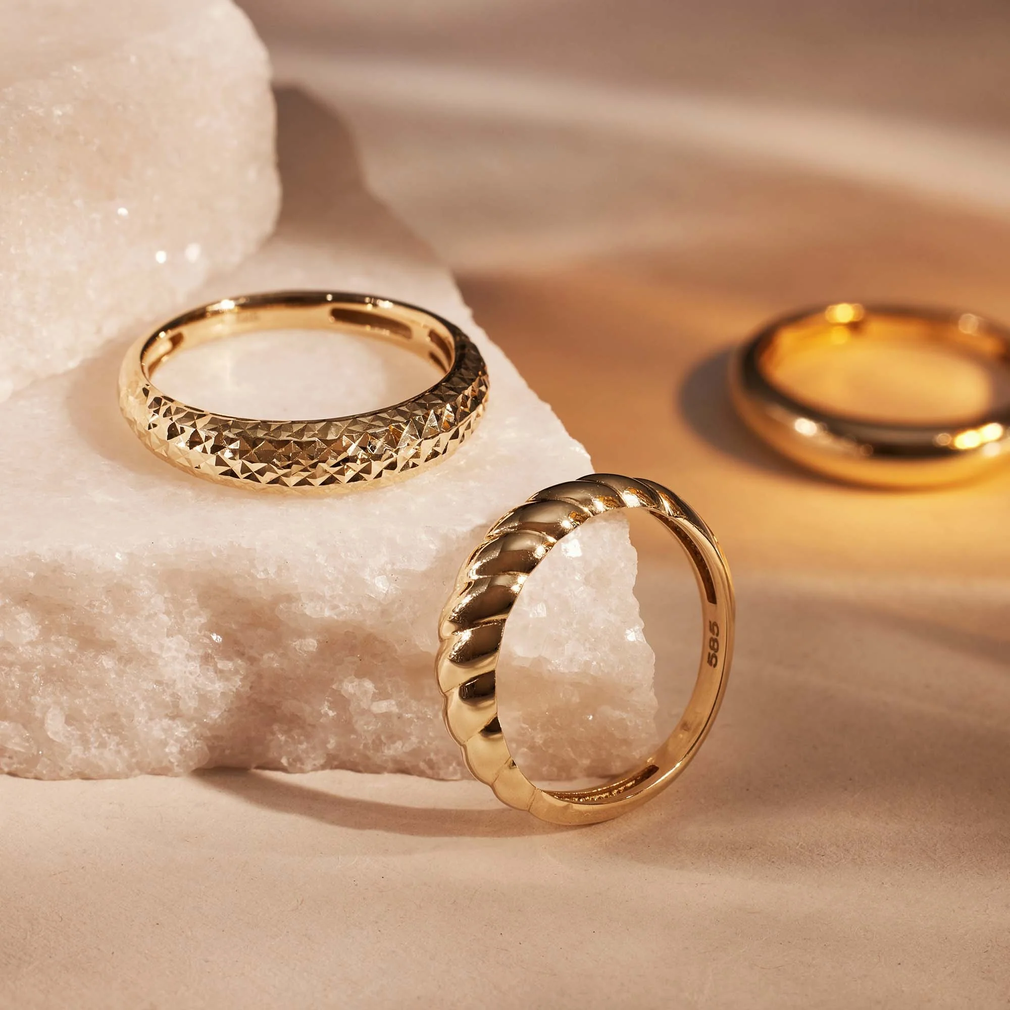 Rivoli Laura 14 karat gold ring with diamond cut - Image 4