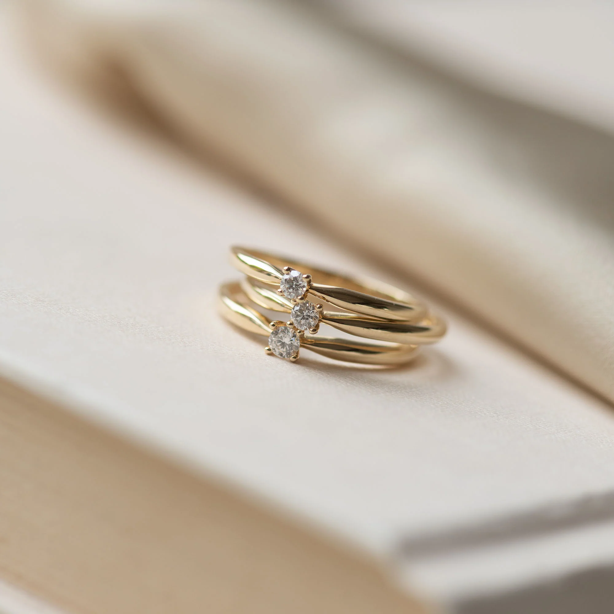 De la Paix Céline 14 karat gold ring with diamond 0.05 carat - Image 4