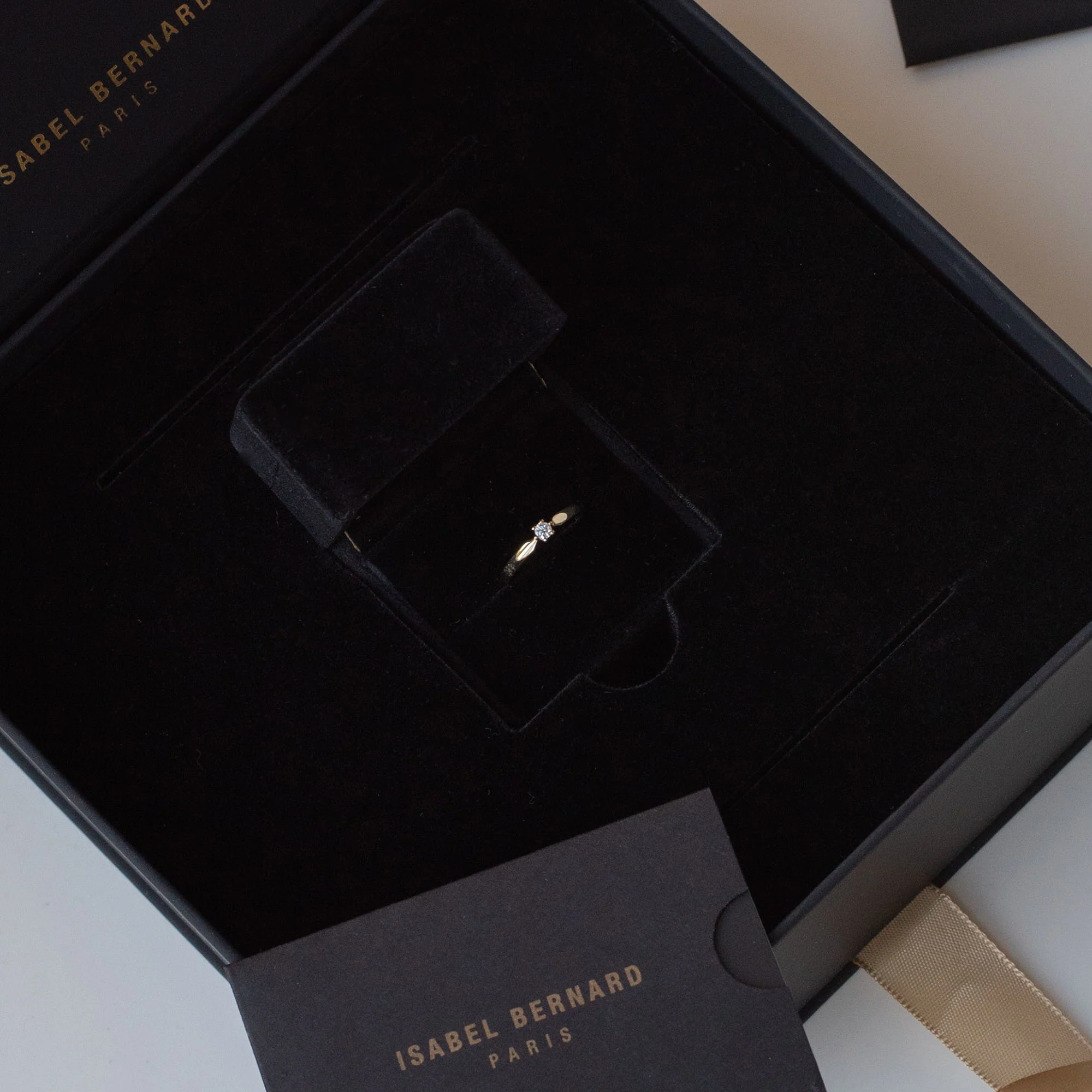 De la Paix Celesse 14 karat gold ring with diamond 0.07 carat - Image 8
