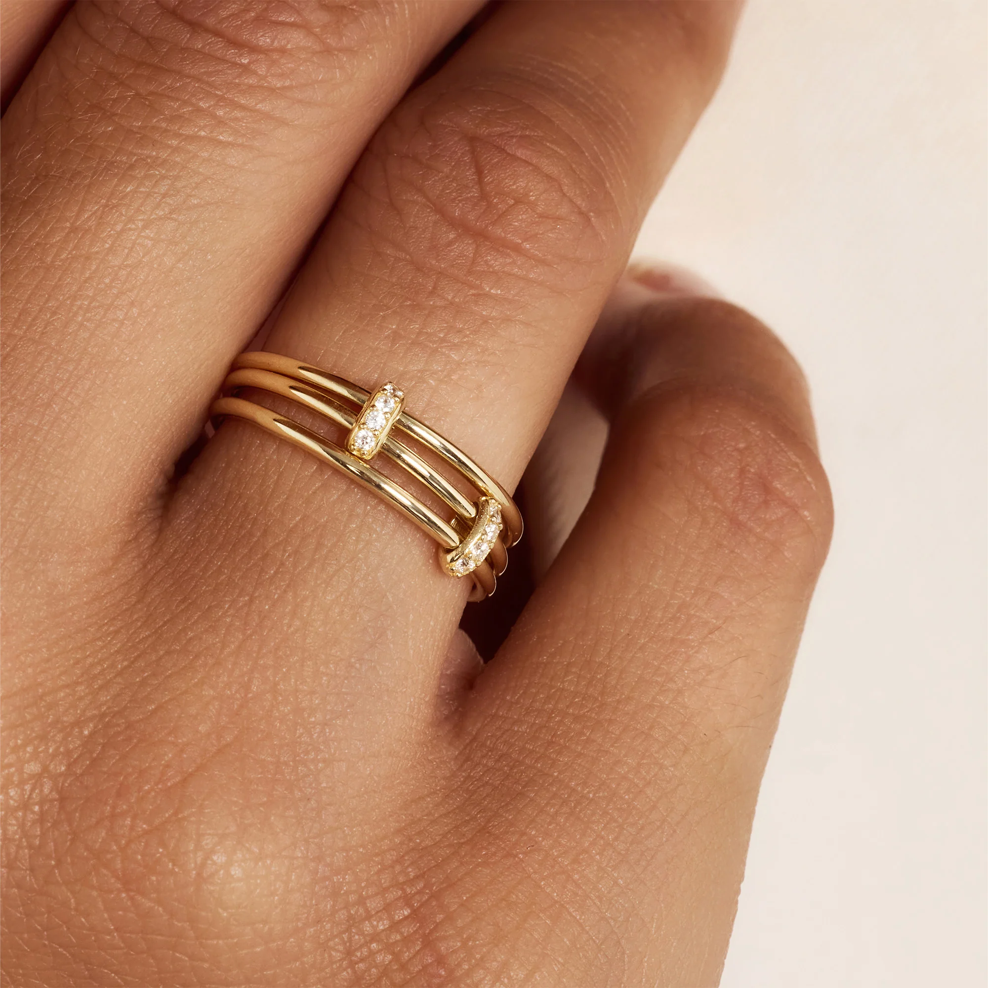 Cour d'Honneur Adora 14 karat golden 3-piece multi ring with zirconia - Image 2