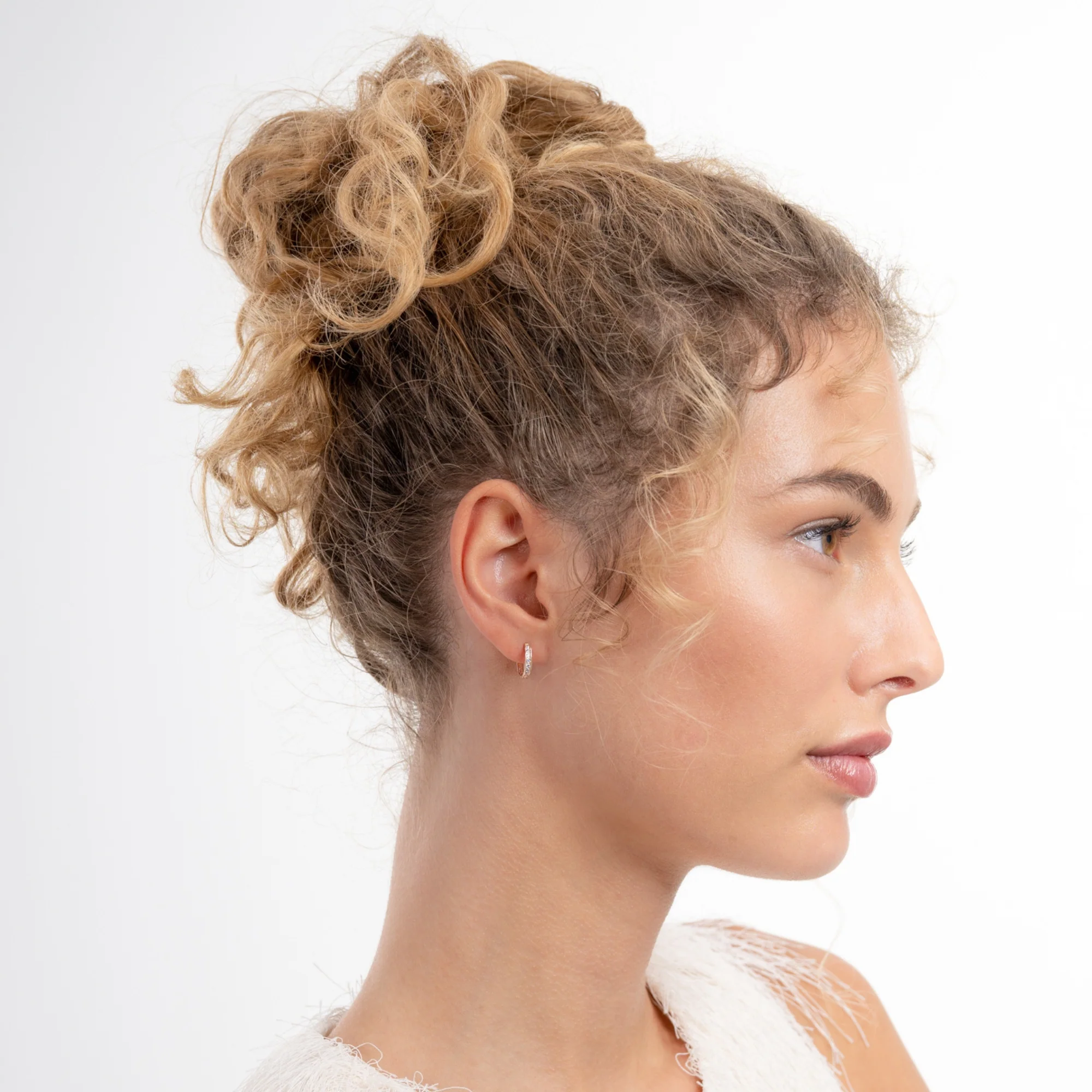 La Concorde Tiphaine 14 karat rose gold hoop earrings with zirconia - Image 4