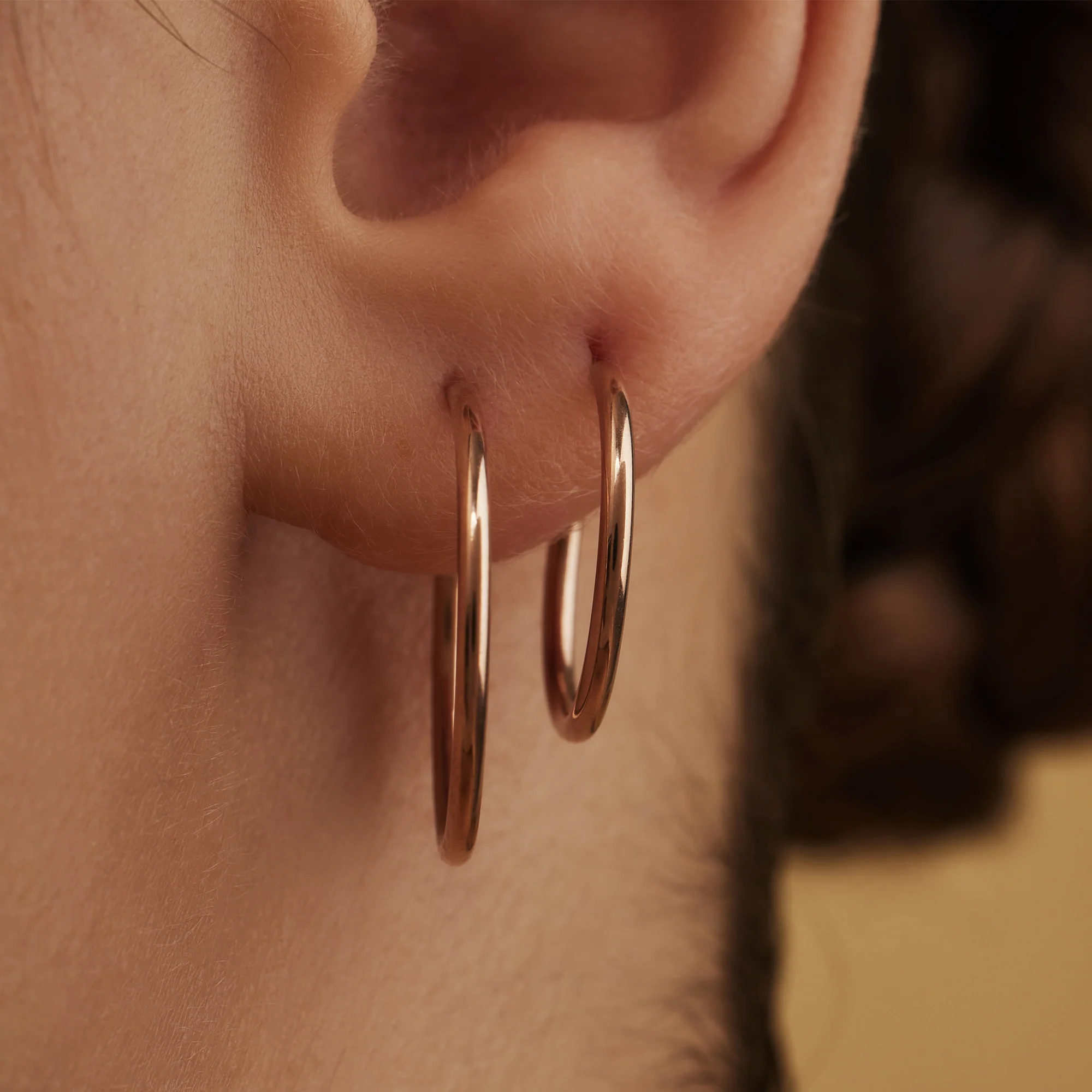 La Concorde Cerise 14 karat rose gold hoop earrings (18 mm) - Image 3