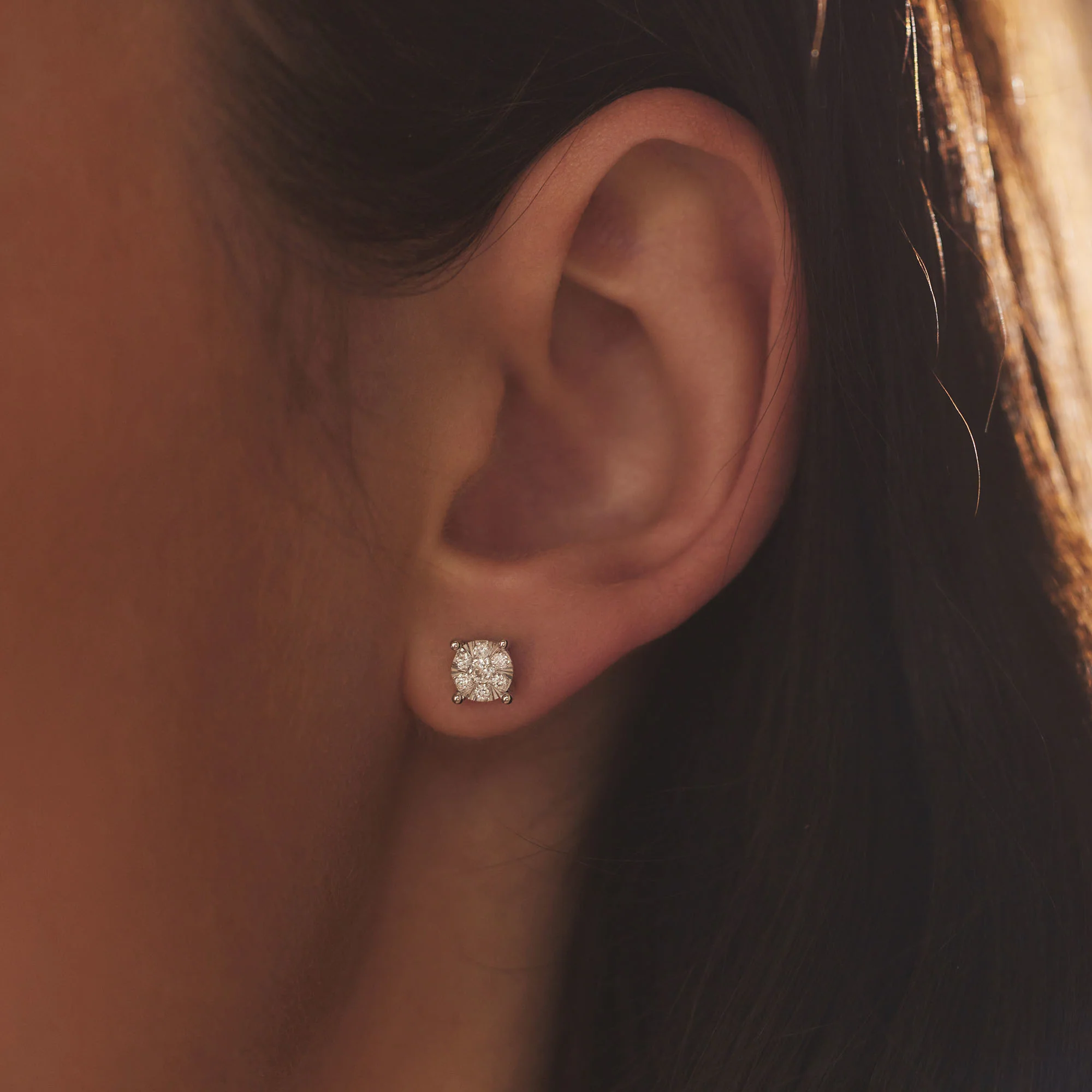 De la Paix Hanaé 14 karat white gold ear studs with diamond 0.28 carat - Image 2