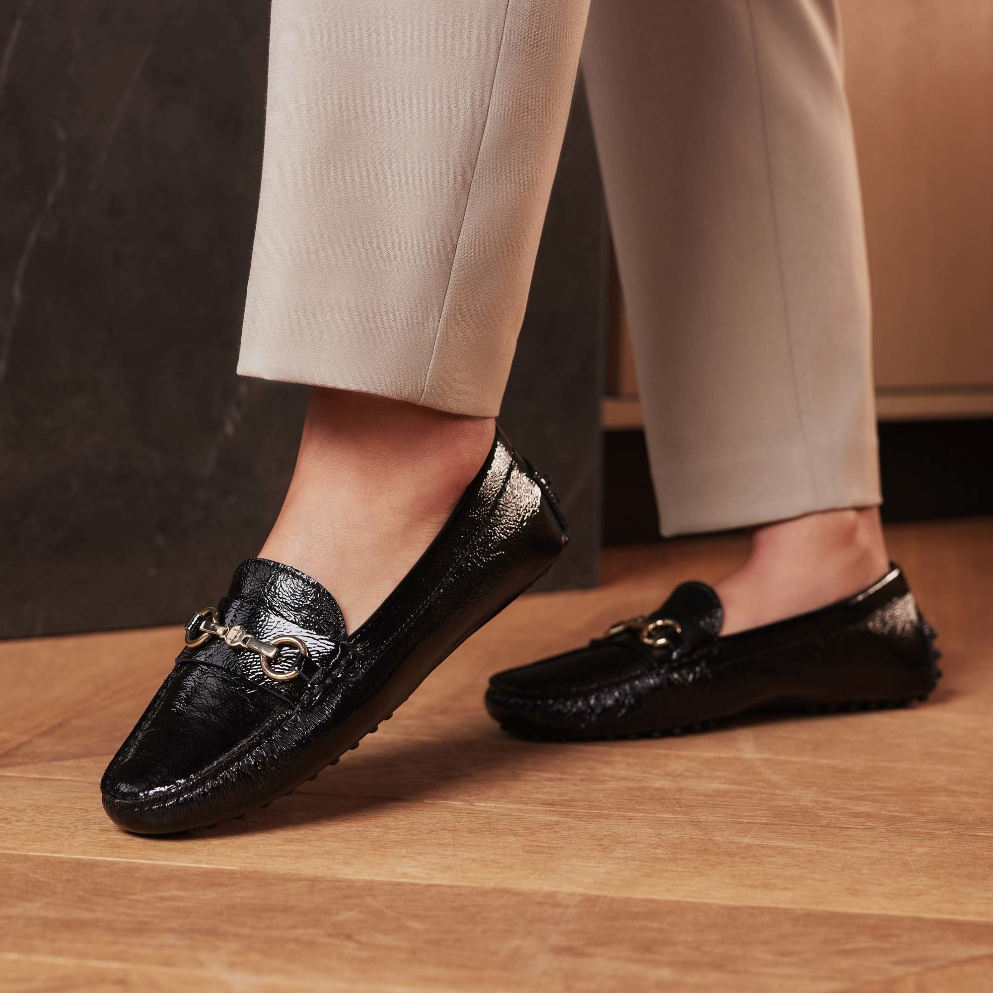Vendôme Marie black calfskin patent leather moccasins - Image 3