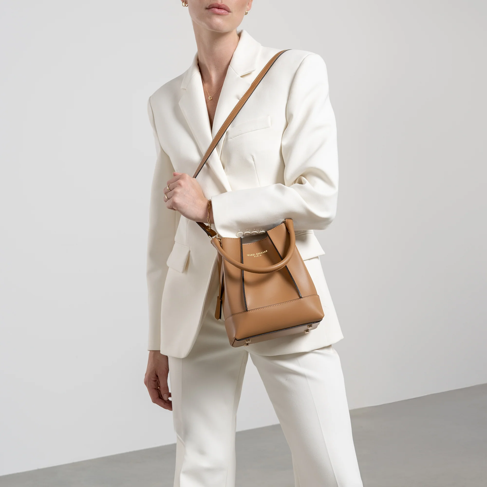 Femme Forte Minette camel calfskin leather handbag - Image 2