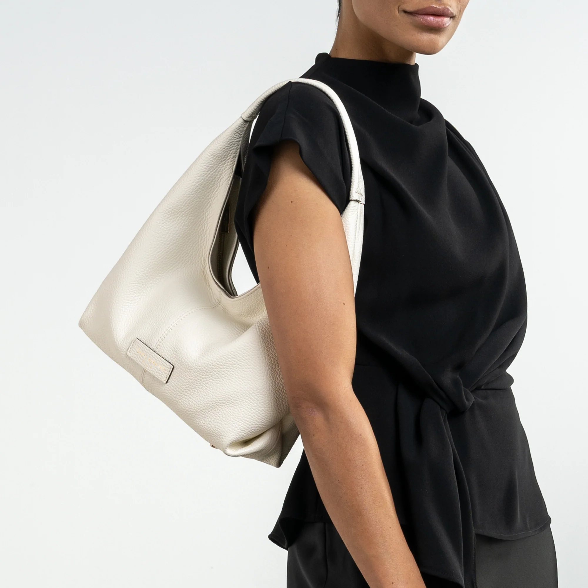 Honoré Grace mini cream calfskin leather handbag - Image 3