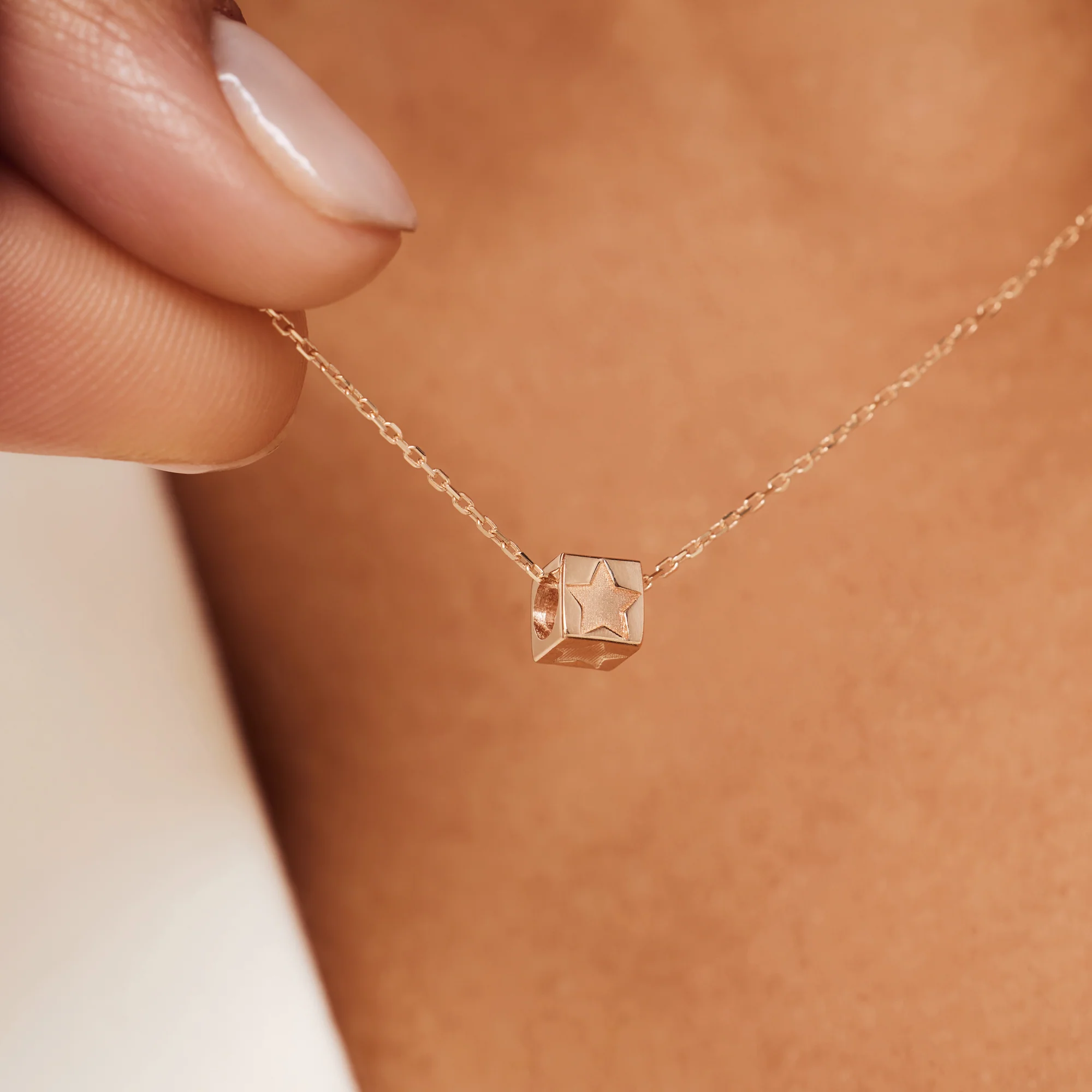 La Concorde Felie 14 karat rose gold cube charm with star - Image 2