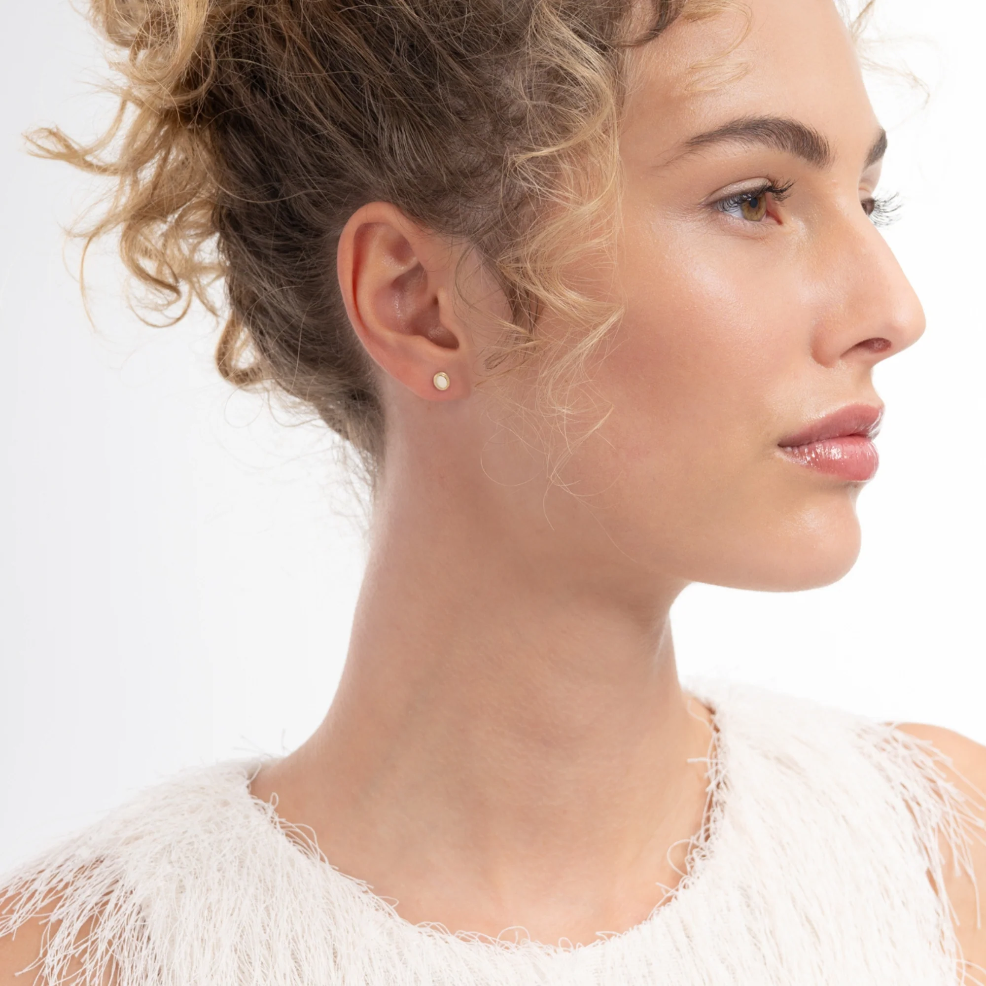 Le Marais Adeline 14 Karat Gold Earrings - Image 4