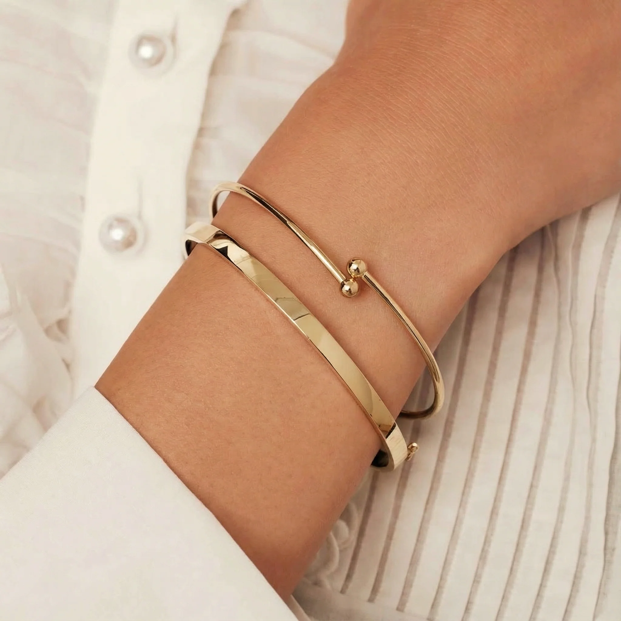 Monceau Mirell 14-carat gold bangle - Image 2
