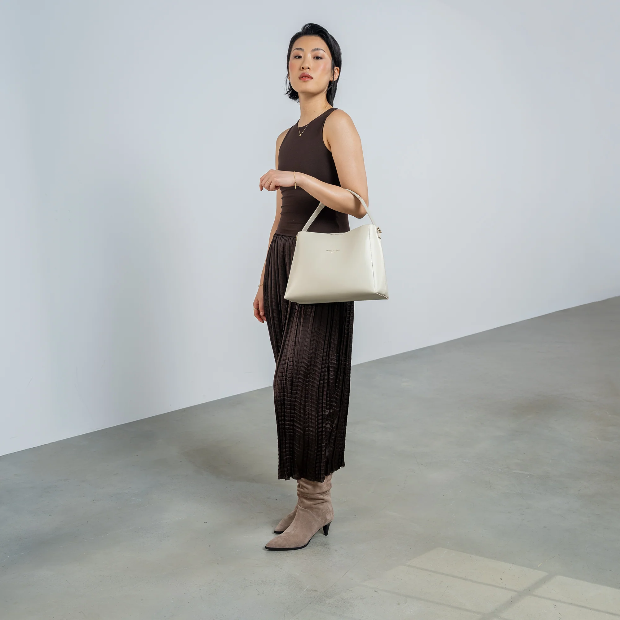 Montmartre Béatrice creme vegetable tanned leather handbag - Image 3