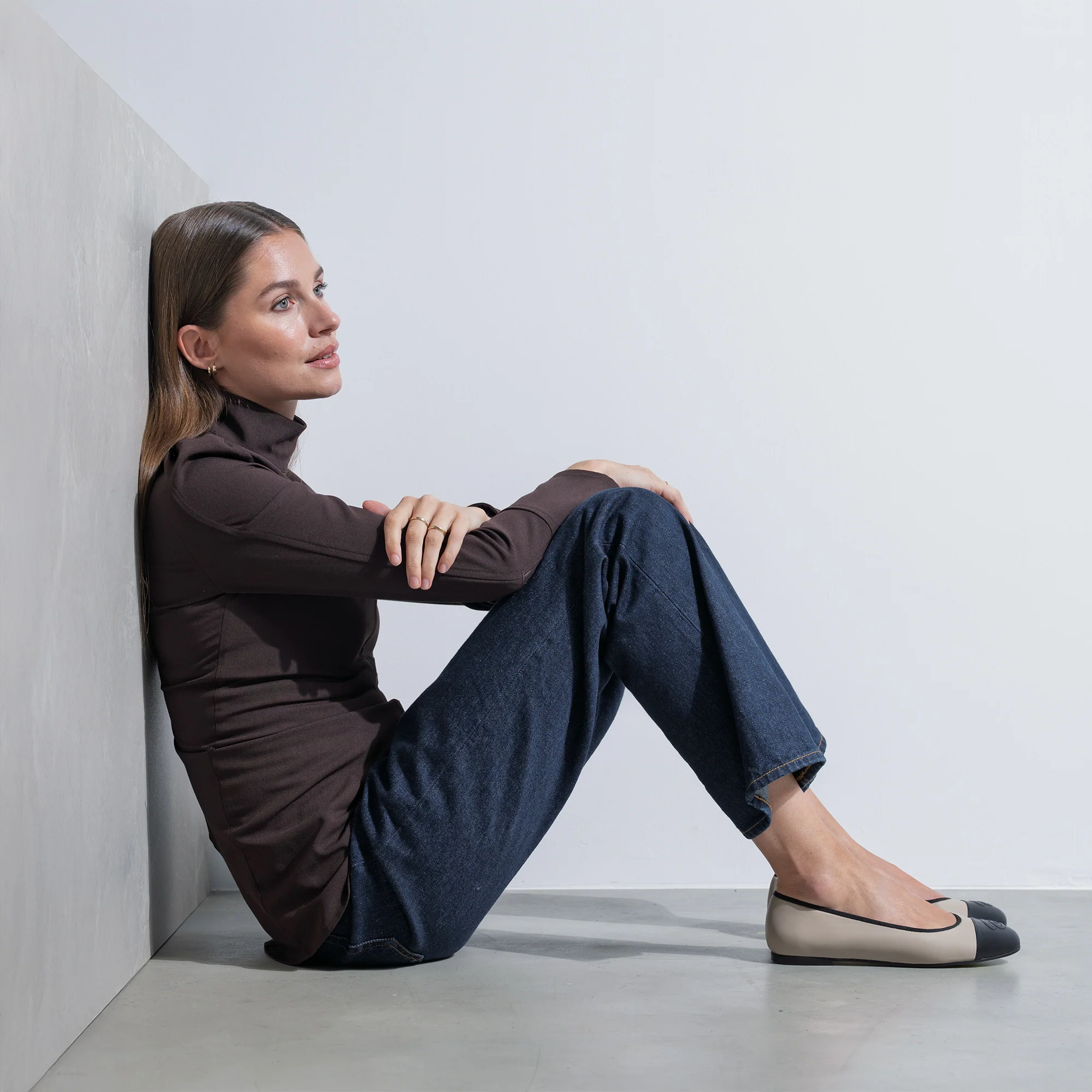 Vendôme Ynes taupe calfskin leather ballerinas - Image 3